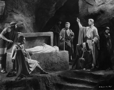 Robert Edeson, Julia Faye, Josephine Norman, Joseph Striker, Kenneth Thomson, and H.B. Warner in The King of Kings (1927