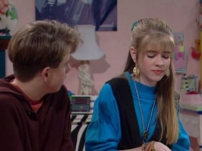 Melissa Joan Hart and Sean O'Neal in Clarissa Explains It All (1991)