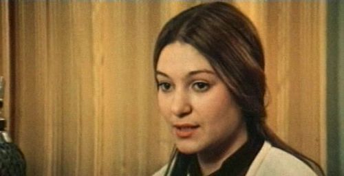 Natalya Bondarchuk in Vzroslyy syn (1979)