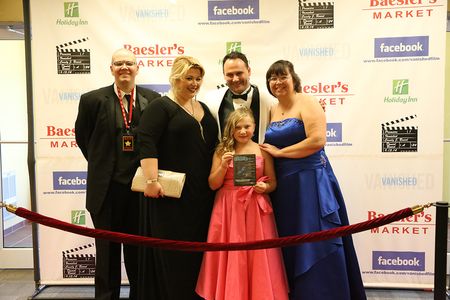 At the Vanished red carpet film premiere, with Daniel J. Beard, Caitlin Smith, Katelynn Atterson-Barnhart, Jason Bowser 