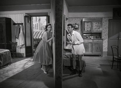 Lorella De Luca and Renato Salvatori in Belle ma povere (1957)