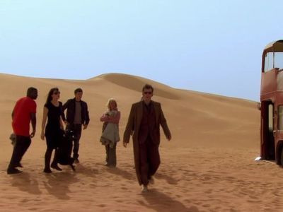 Michelle Ryan, David Tennant, and Daniel Kaluuya in Doctor Who (2005)