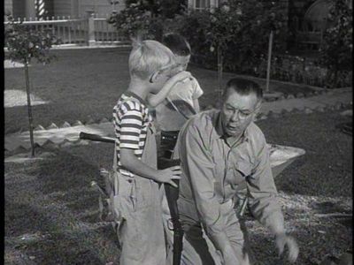 Billy Booth, Joseph Kearns, and Jay North in Dennis the Menace (1959)
