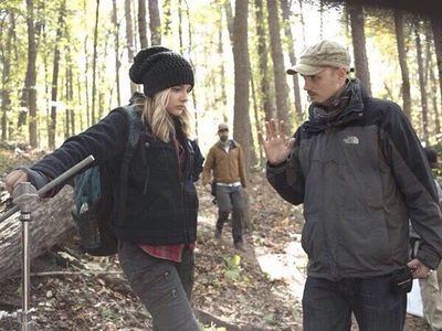 Chloë Grace Moretz and J Blakeson in The 5th Wave (2016)