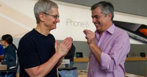 Eddy Cue and Tim Cook