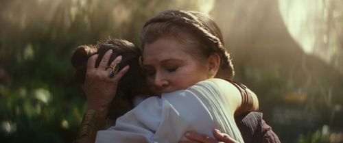 Carrie Fisher and Daisy Ridley in Star Wars: Episode IX - The Rise of Skywalker (2019)