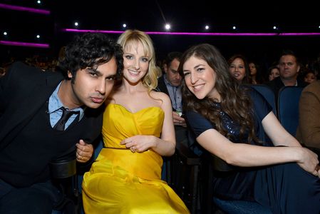 Mayim Bialik, Melissa Rauch, and Kunal Nayyar at an event for The 39th Annual People's Choice Awards (2013)