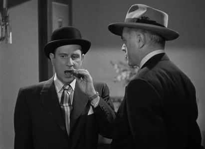 Bud Abbott and James Flavin in Bud Abbott Lou Costello Meet the Killer Boris Karloff (1949)