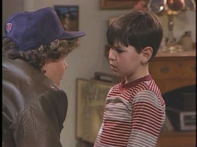Shelley Winters and Michael Fishman in Roseanne (1988)