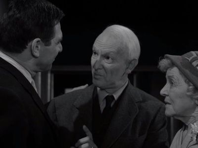 Noah Keen, Alma Platt, and Joseph Schildkraut in The Twilight Zone (1959)