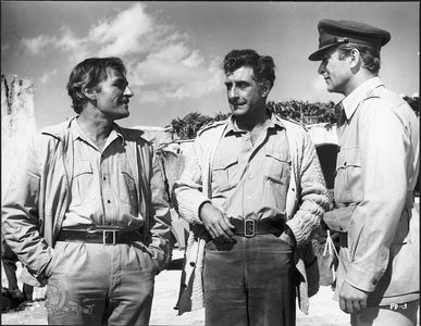 Michael Caine, Nigel Davenport, and Nigel Green in Play Dirty (1969)