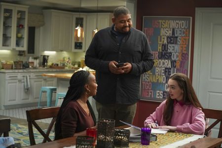 Still of Maya Lynne Robinson, Omar Benson Miller and Ruby Jay in The Unicorn and It’s Complicated