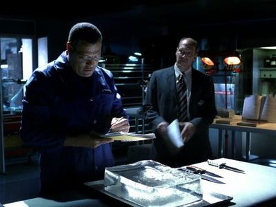 Laurence Fishburne and Marc Vann in CSI: Crime Scene Investigation (2000)