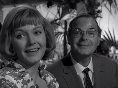 Jacqueline Ellis and Hugh McDermott in The Saint (1962)