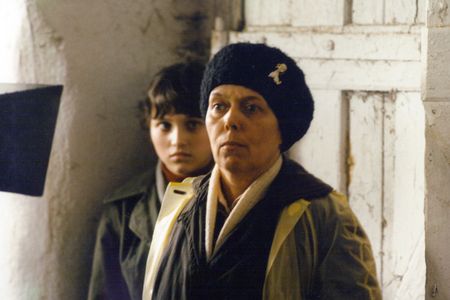 Jirina Jirásková and Alena Mihulová in Sestricky (1984)