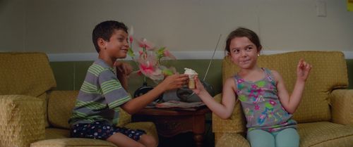 Brooklynn Prince and Christopher Rivera in The Florida Project (2017)