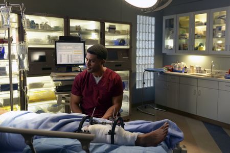 China Anne McClain and James Roch in The Night Shift (2014)