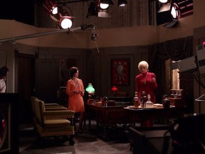 Joanna Going and Jessica Paré in Mad Men (2007)