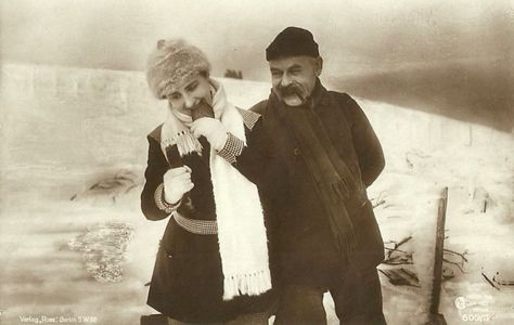 Henny Porten and Hermann Thimig in Ihr Sport (1919)