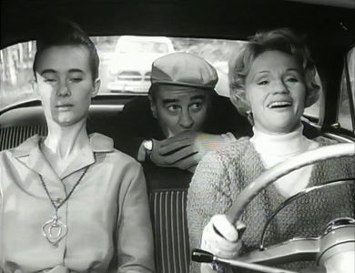 Gunnar Björnstrand, Tina Hedström, and Gunn Wållgren in The Dress (1964)