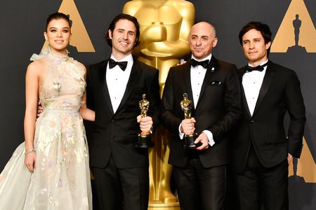 Alan Barillaro, Gael García Bernal, Hailee Steinfeld, and Marc Sondheimer at an event for The Oscars (2017)
