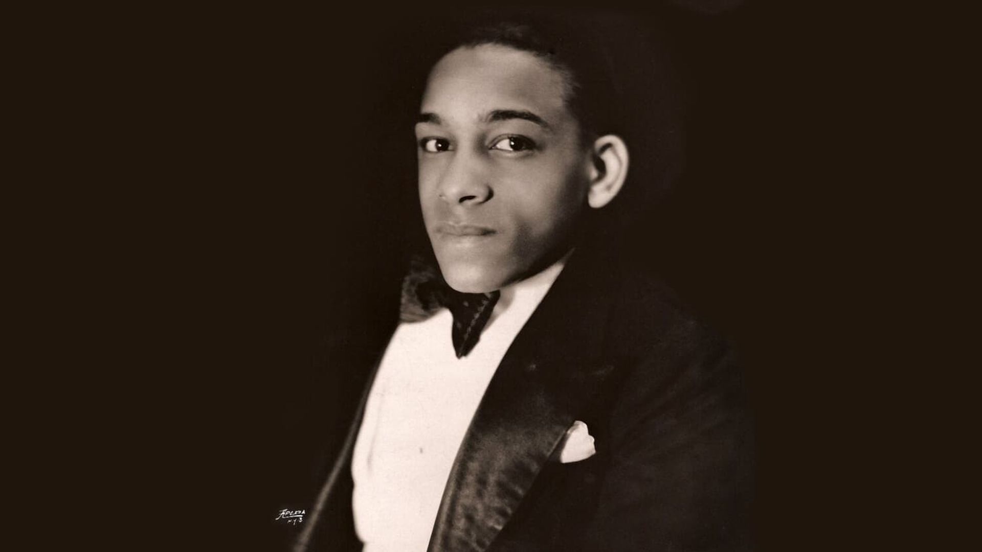 The Savoy King: Chick Webb & the Music That Changed America background