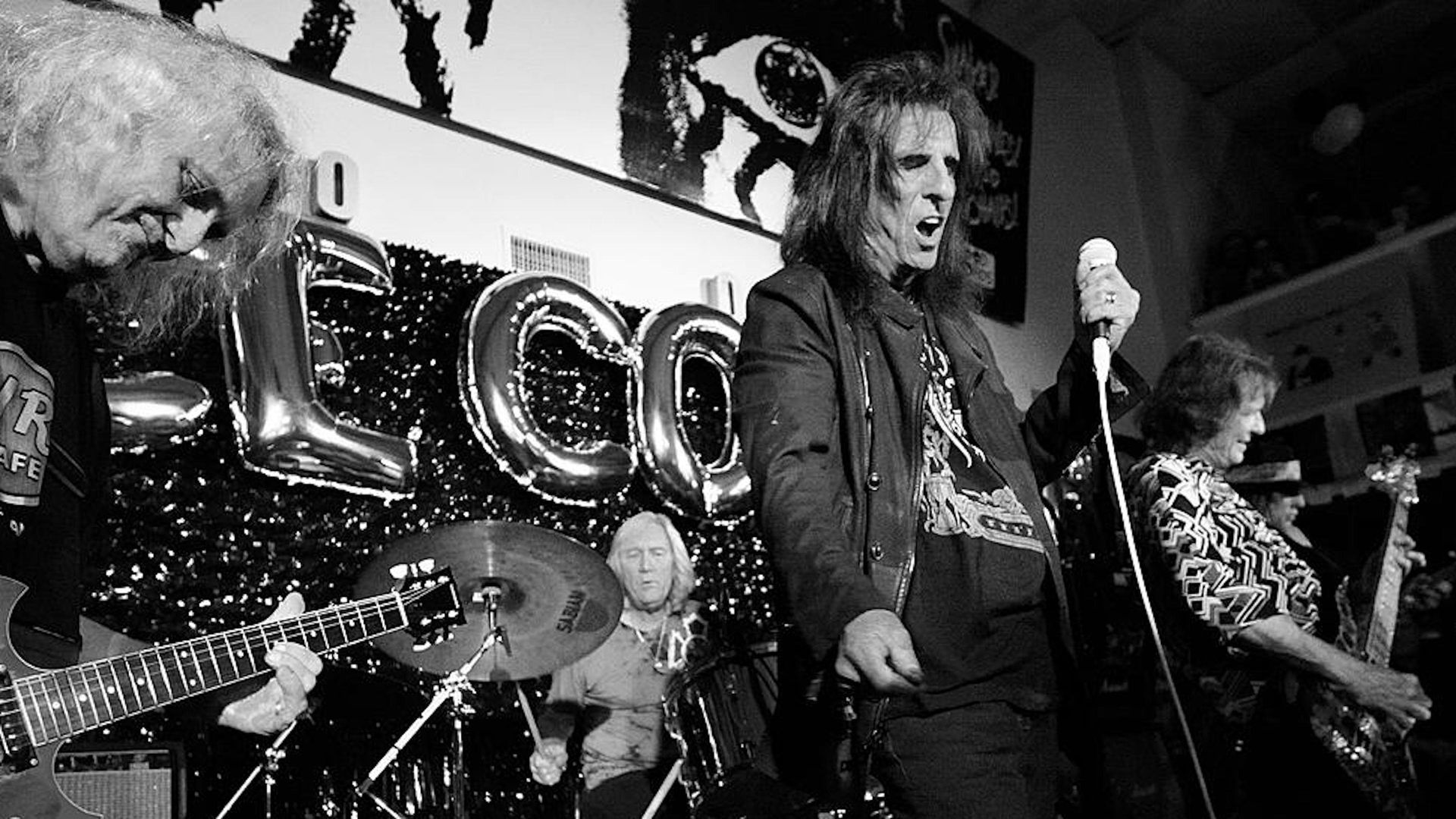 Alice Cooper: Live from the Astroturf background