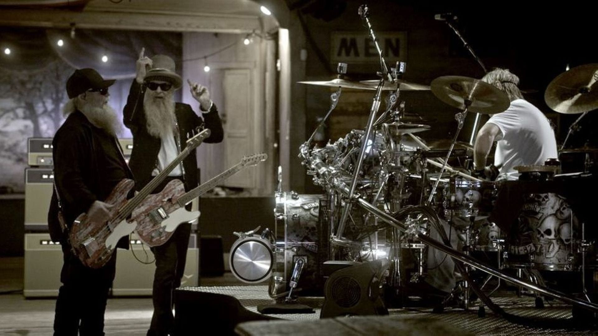 ZZ Top: That Little Ol' Band from Texas background