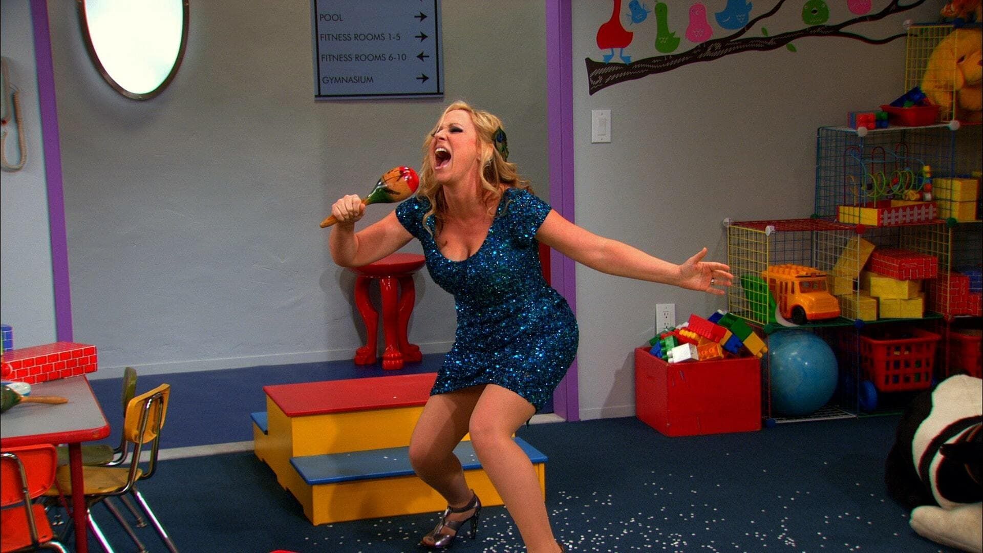 Good Luck Charlie background