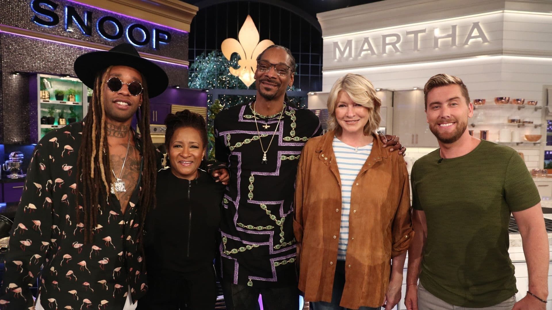 Martha & Snoop's Potluck Party Challenge background