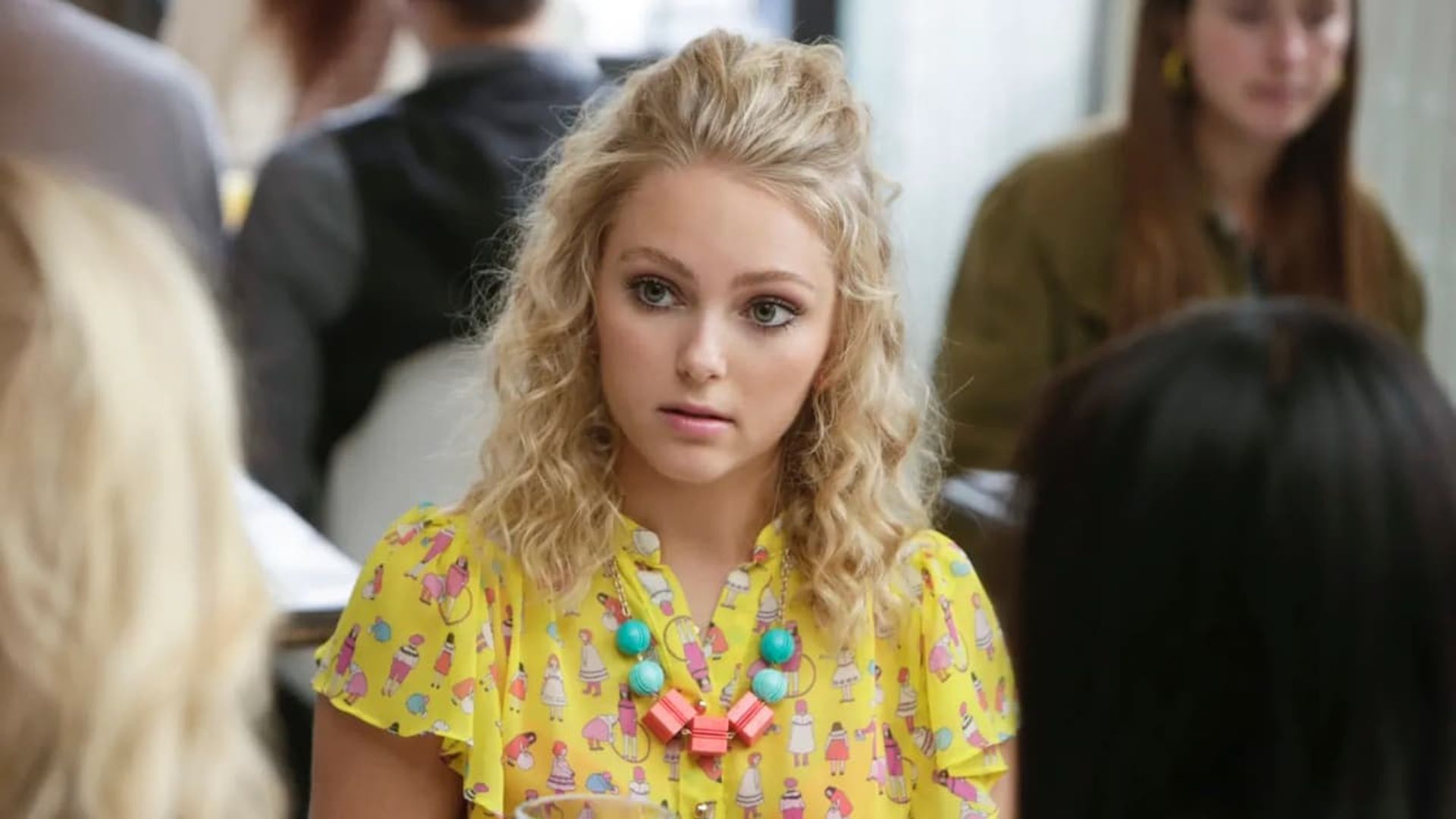 The Carrie Diaries background