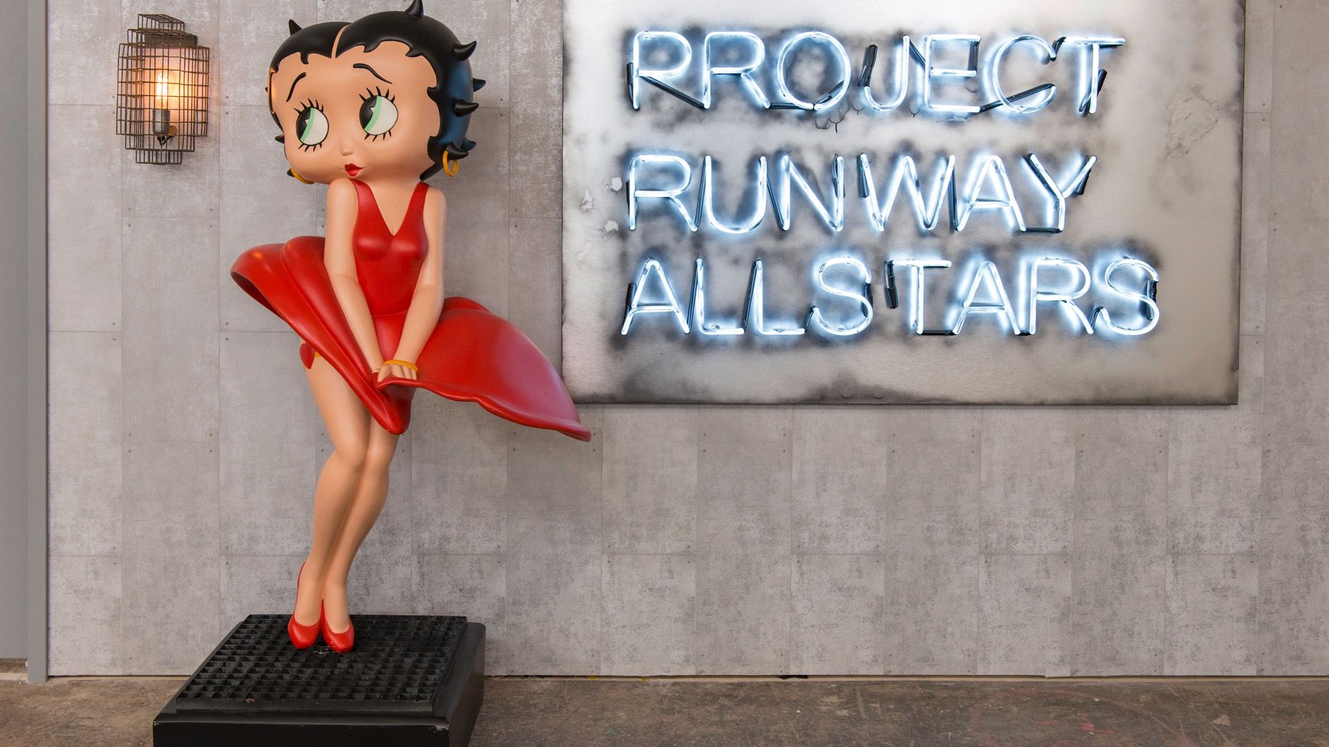 Project Runway All Stars background