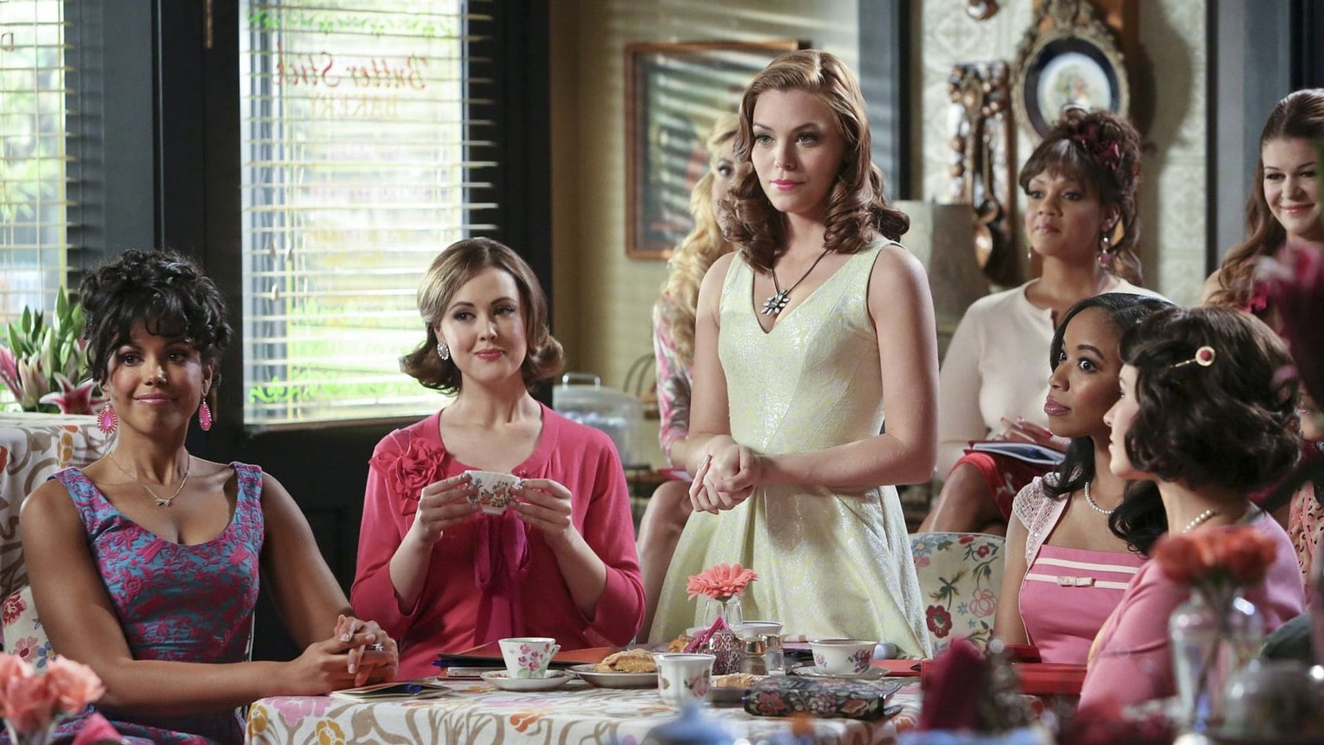 Hart of Dixie background