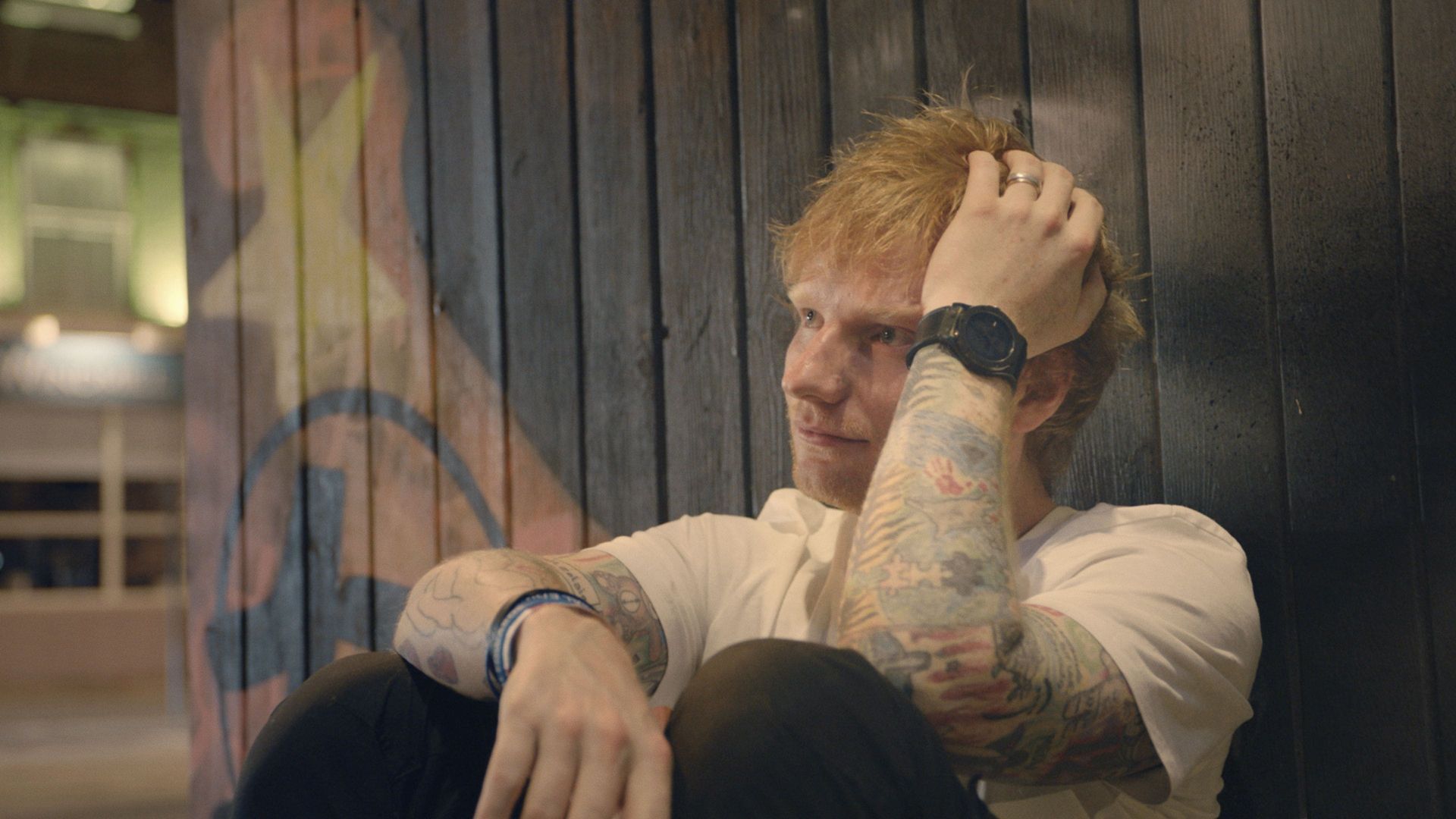 Ed Sheeran: The Sum of It All background