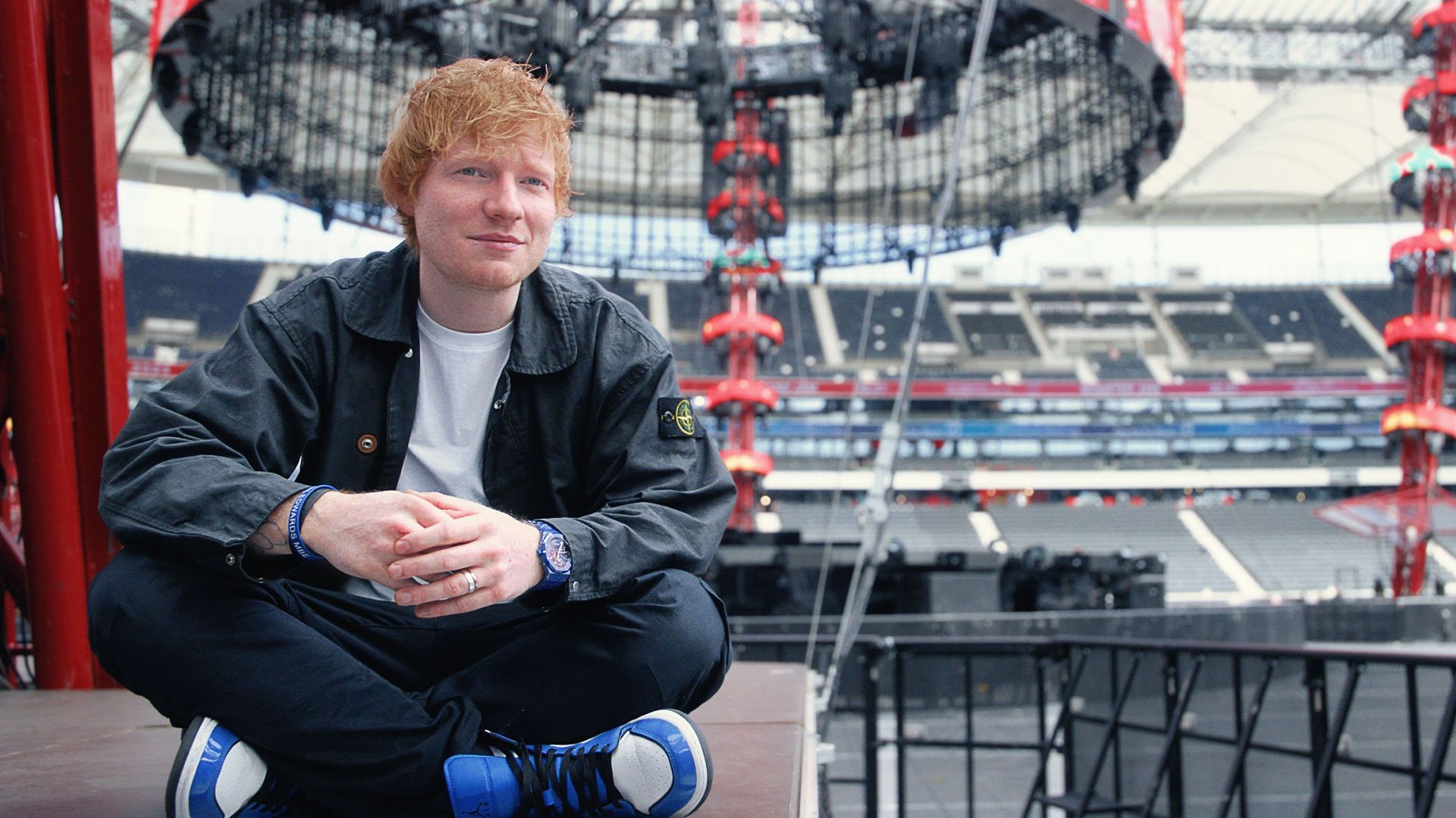 Ed Sheeran: The Sum of It All background