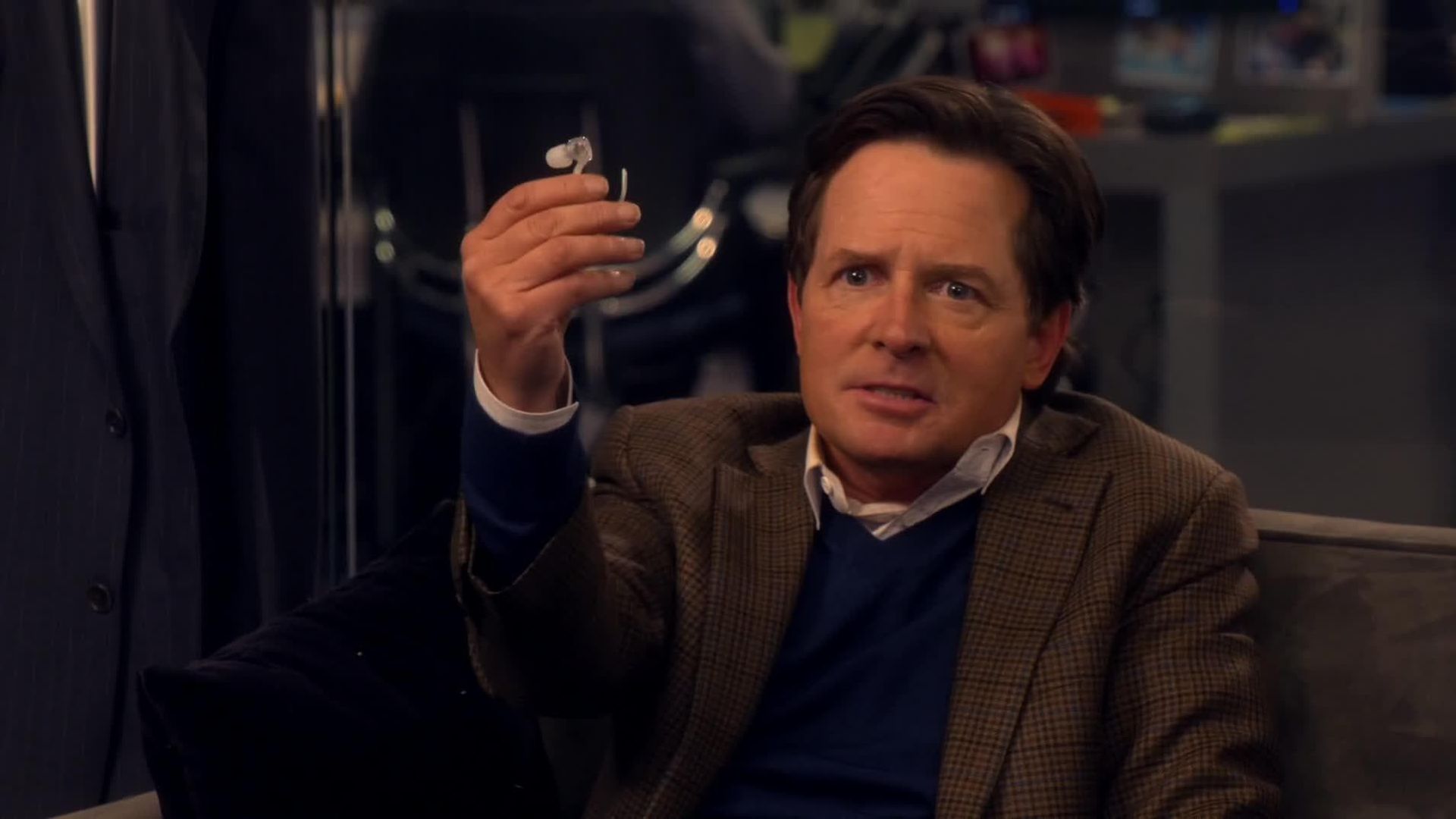 The Michael J. Fox Show background