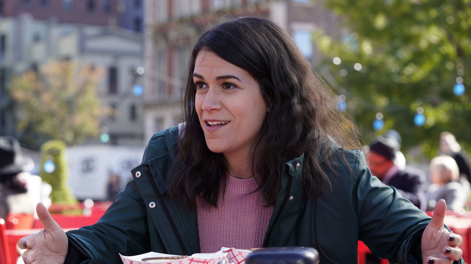Broad City background