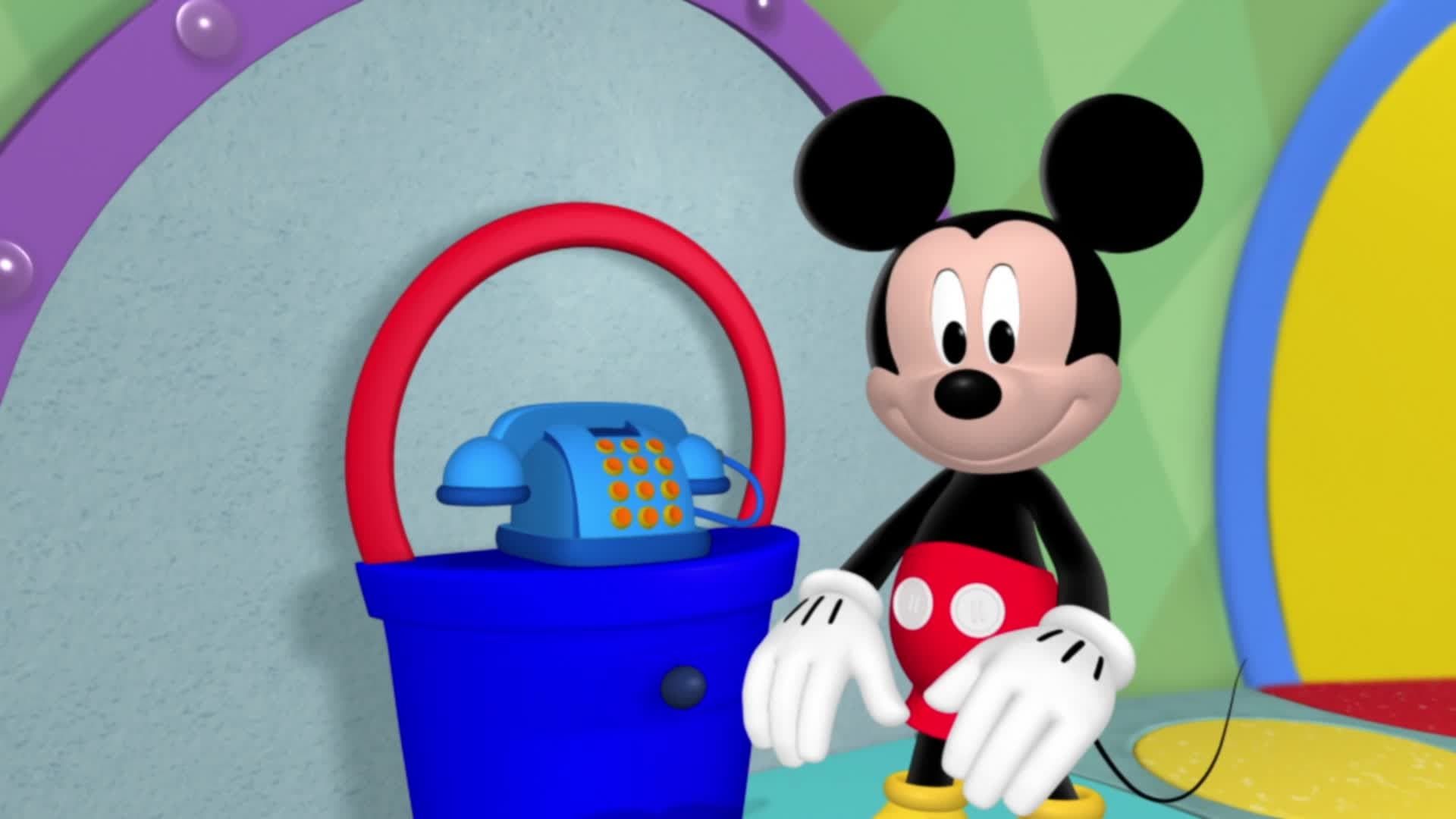Mickey Mouse Clubhouse background