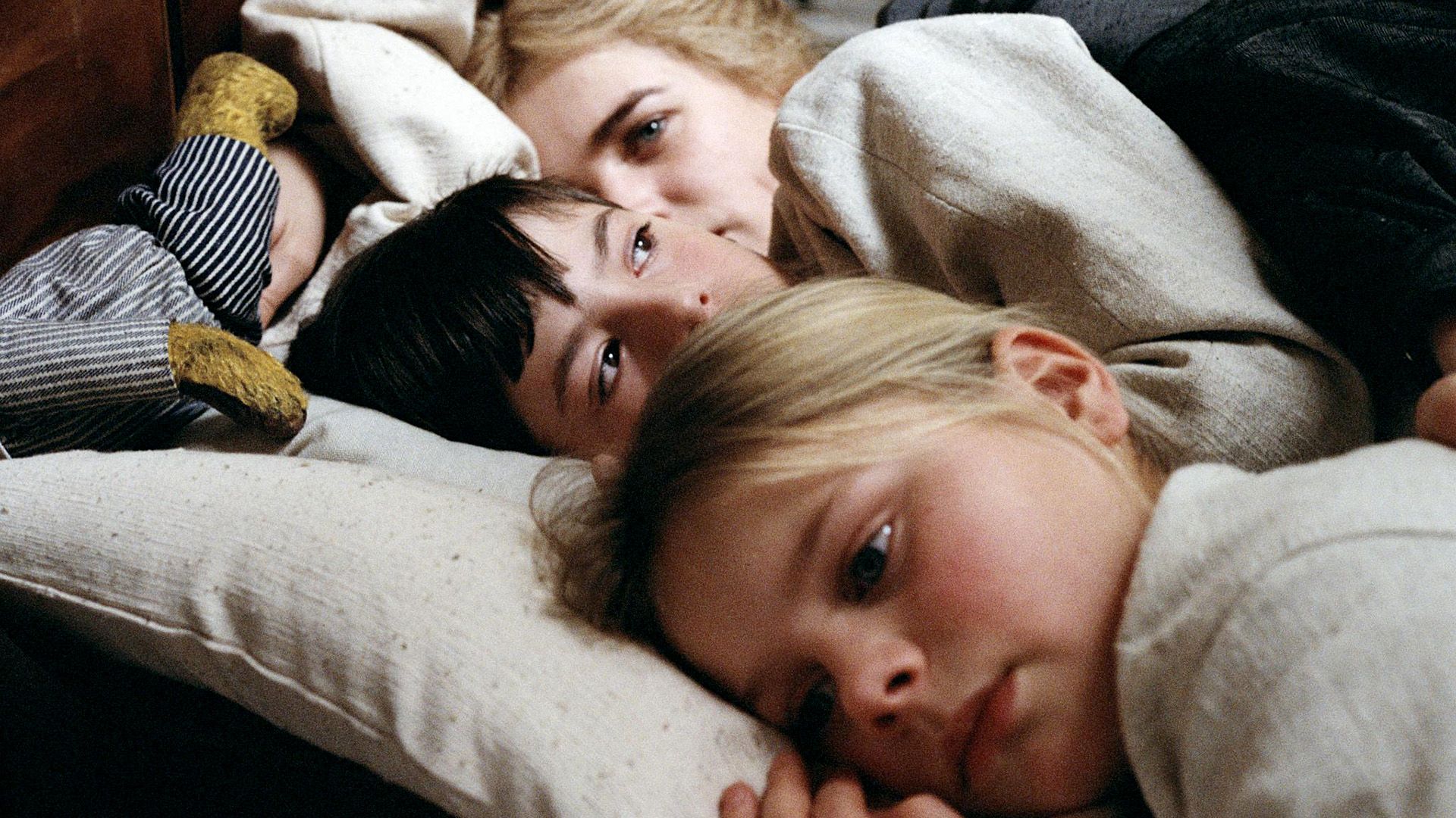 Fanny and Alexander background