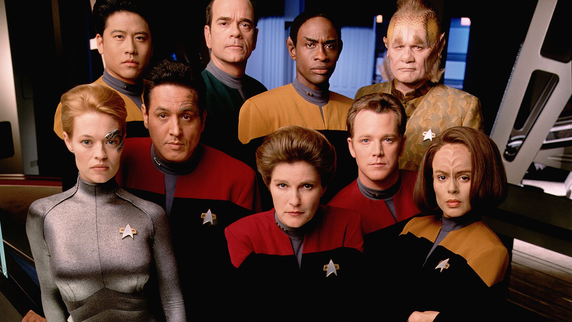Star Trek: Voyager background