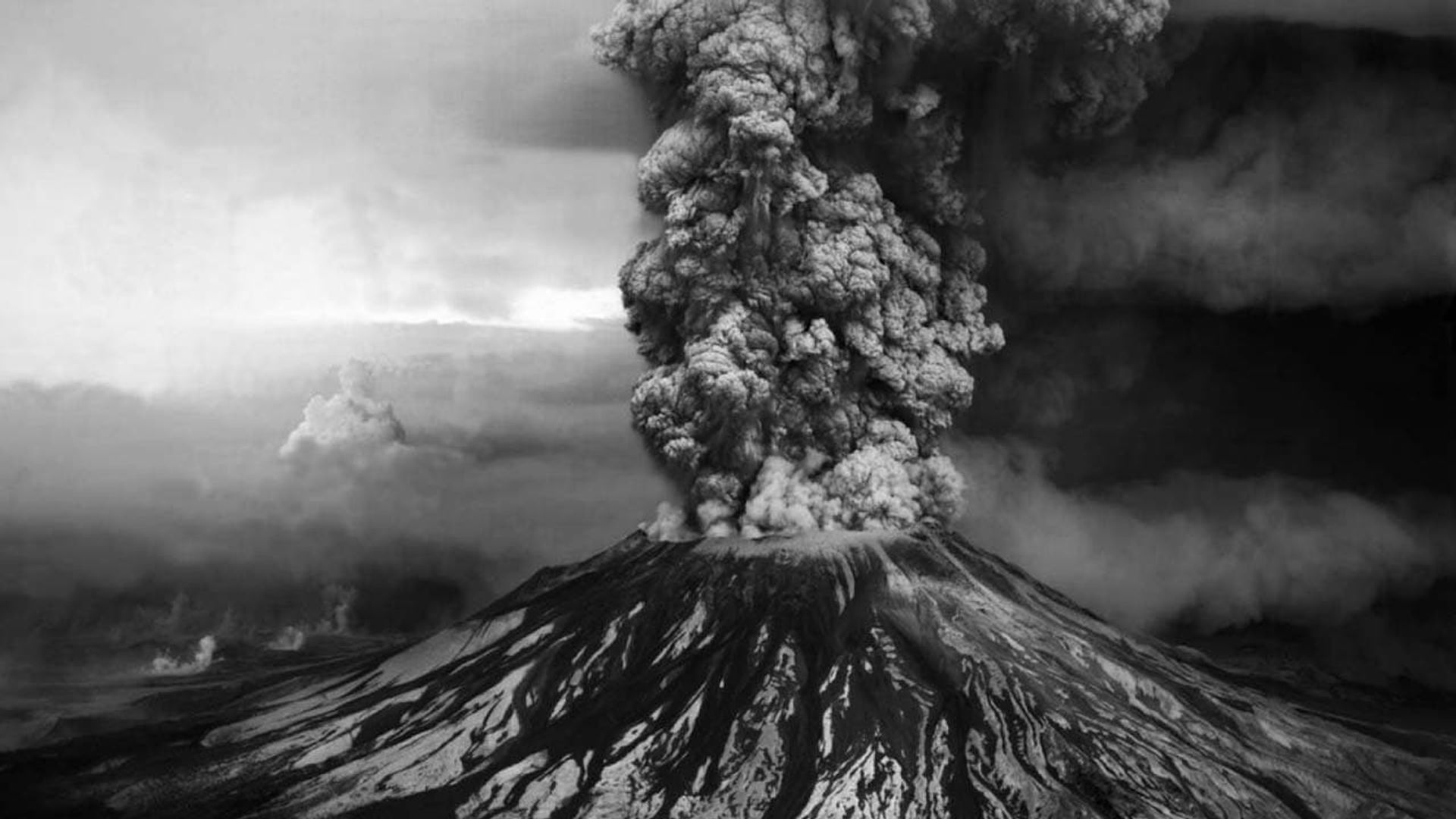 The Eruption of Mount St. Helens! background