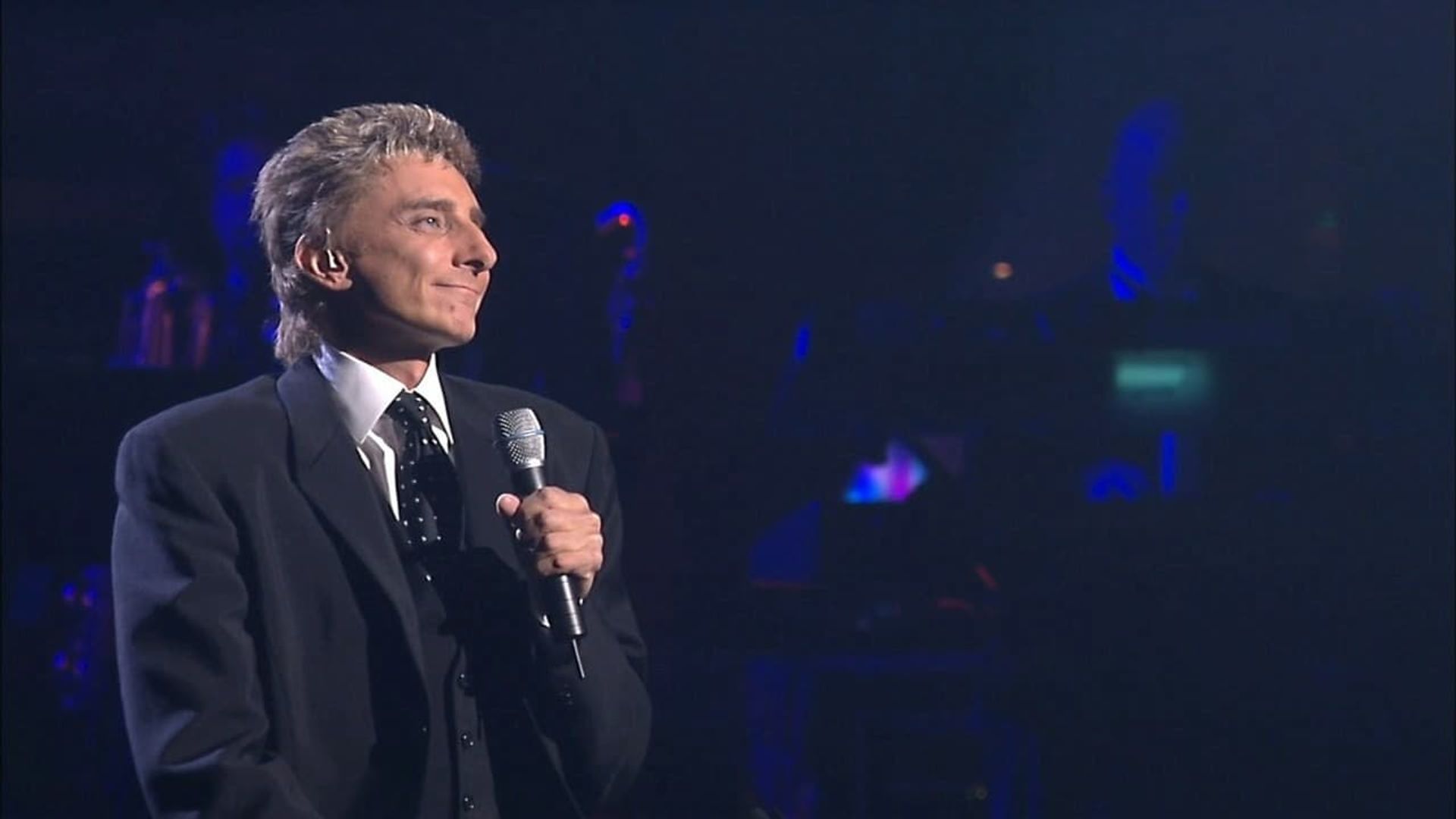 Manilow Live! background