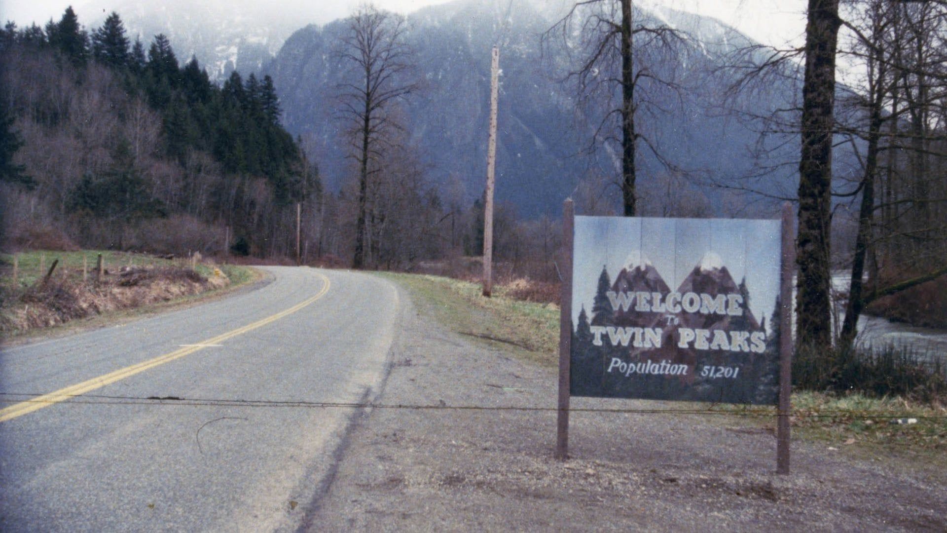 Twin Peaks background