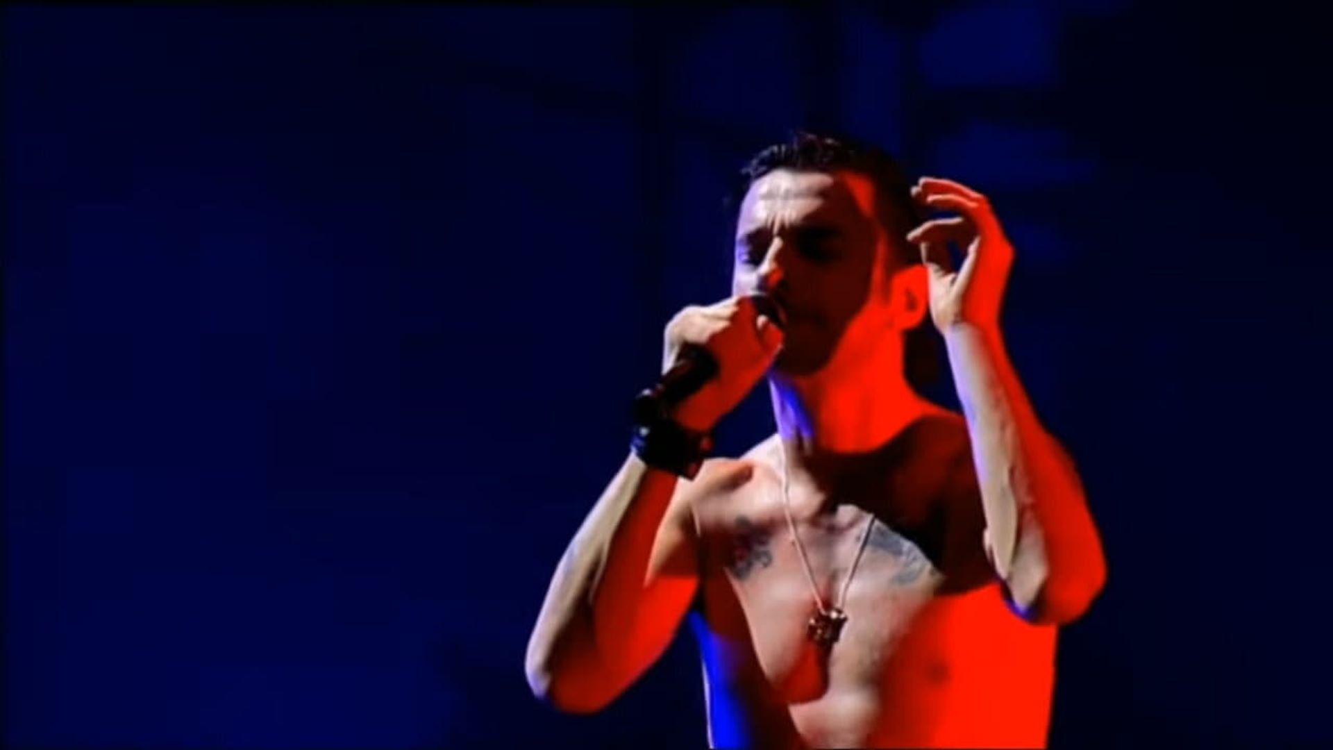 Depeche Mode: One Night in Paris background