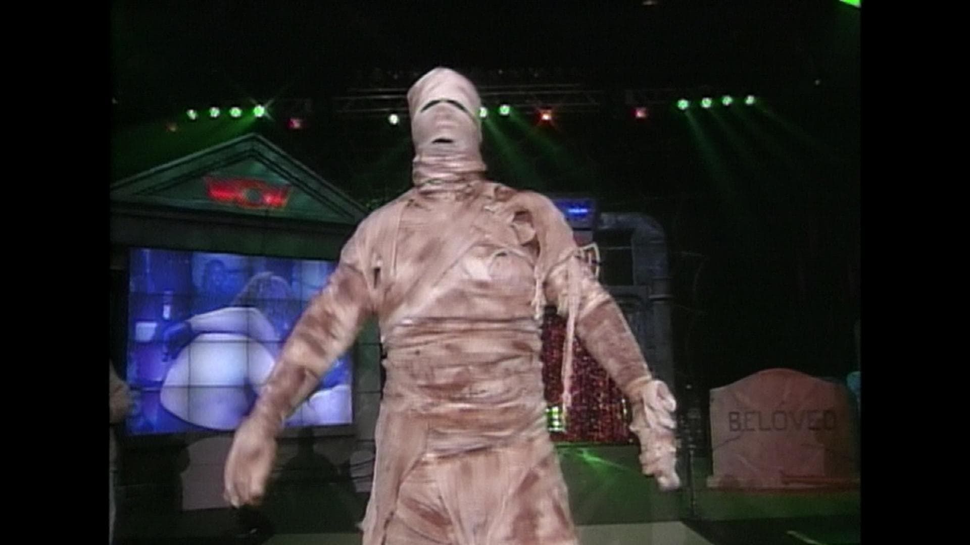 WCW Halloween Havoc 1995 background