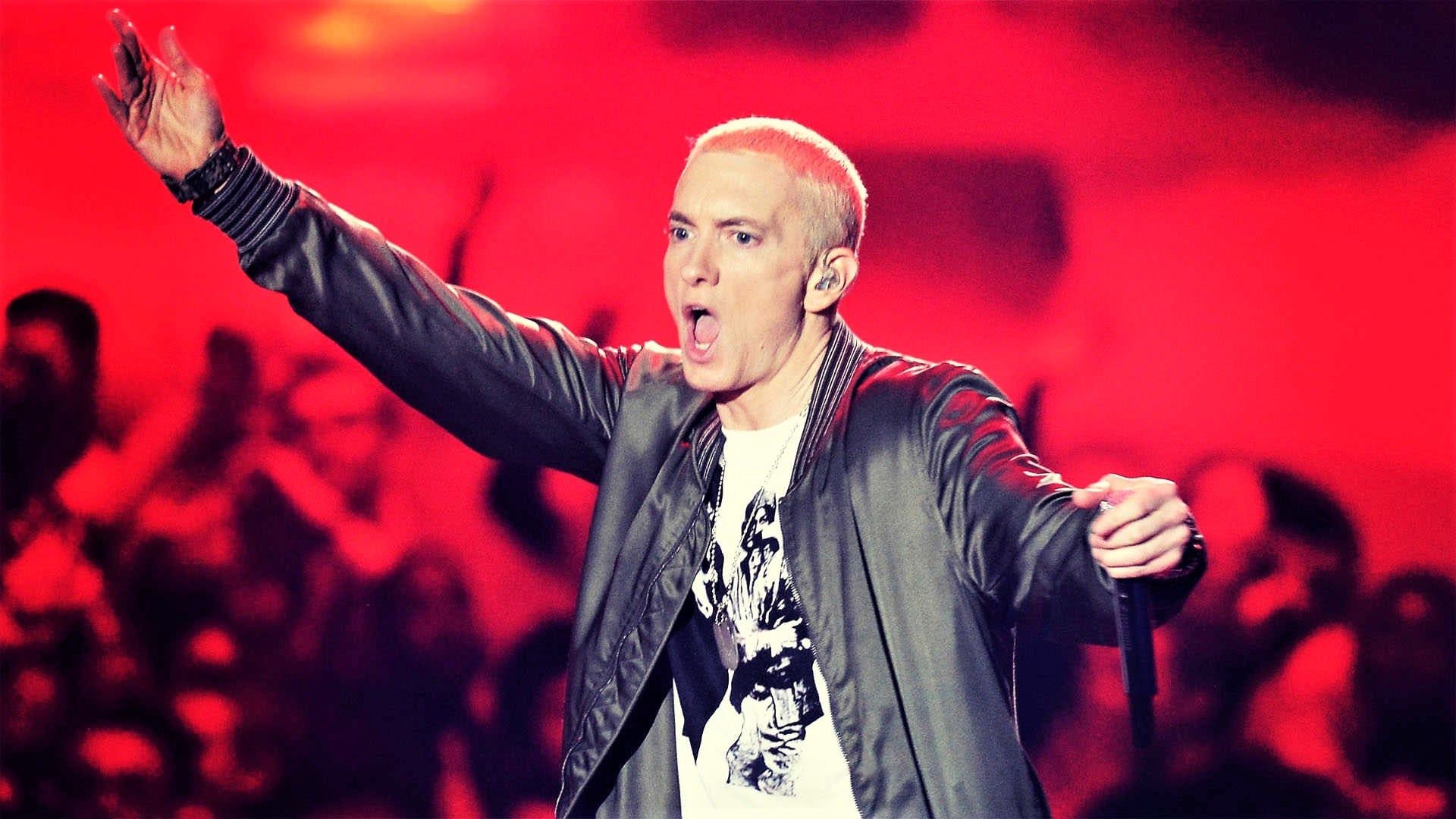 Eminem: Live from New York City background