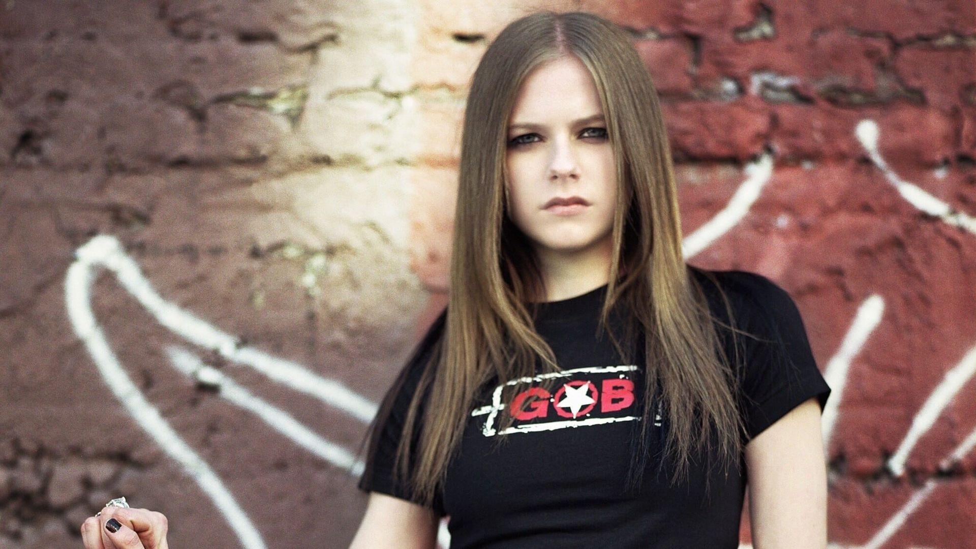 Avril Lavigne: My World background