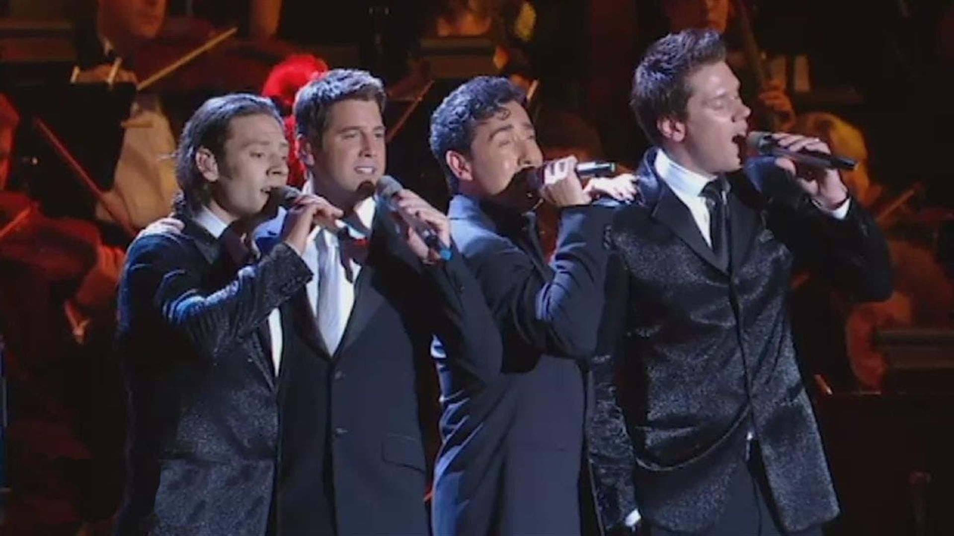 Il Divo: Live at the Greek background