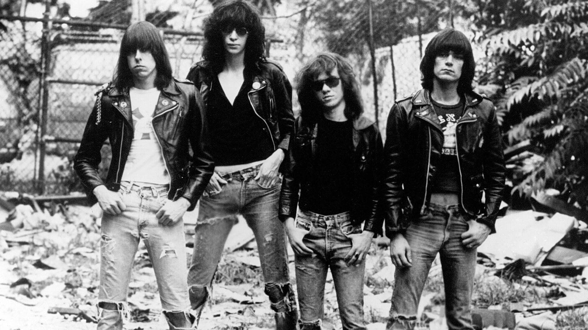 The Ramones: It's Alive 1974-1996 background