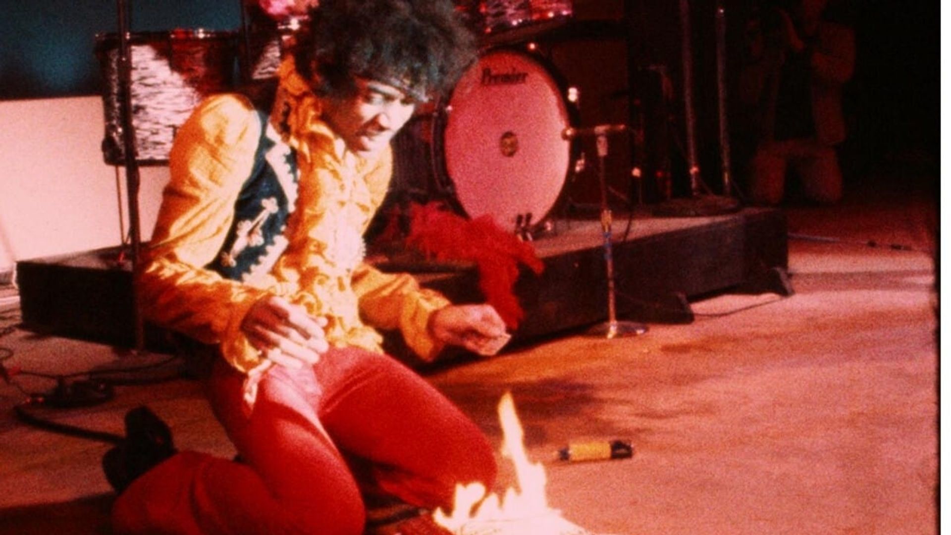 The Jimi Hendrix Experience: Live at Monterey background